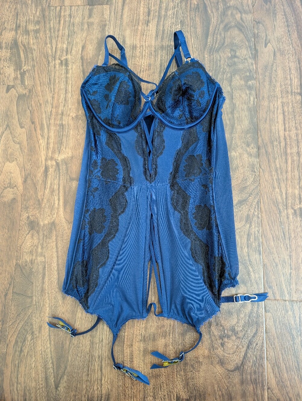Victoria's Secret 36C Women's Navy Lace Bodysuit Lingerie Corset